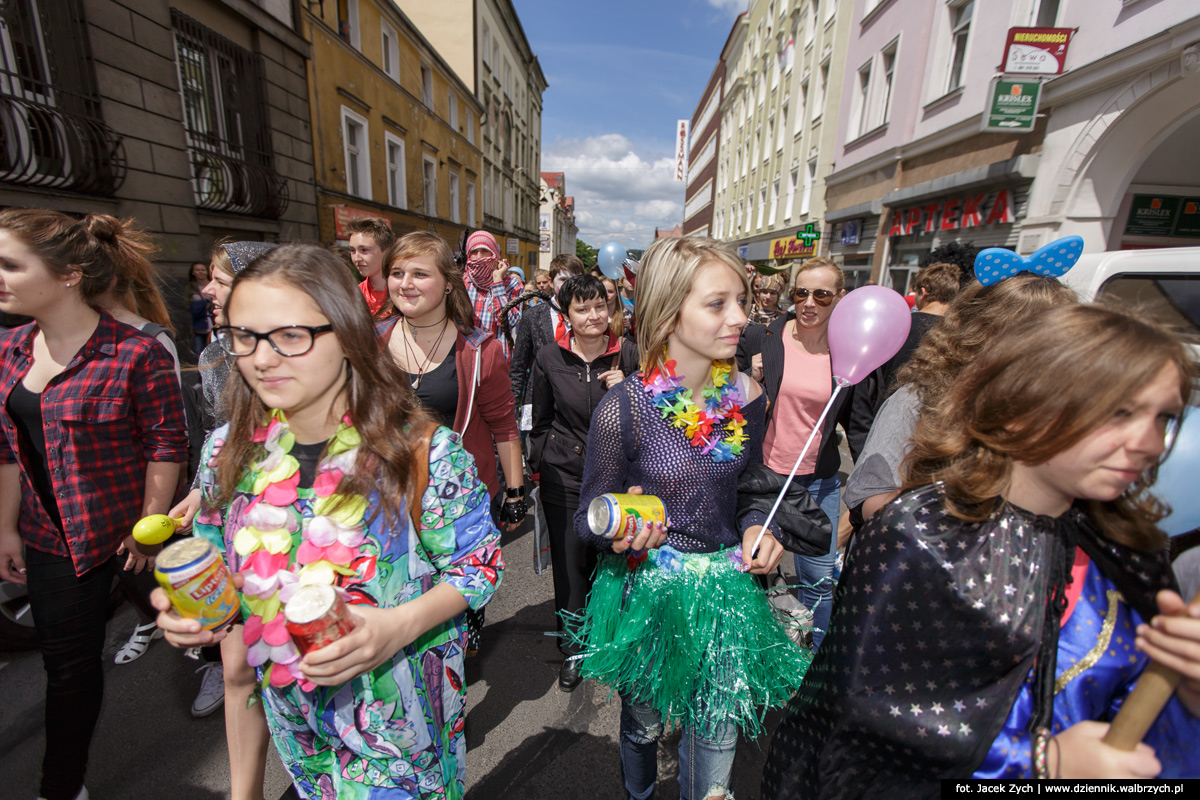 Wałbrzyska Parada Teatralna. Wałbrzych, czerwiec 2015. Fot. Jacek Zych