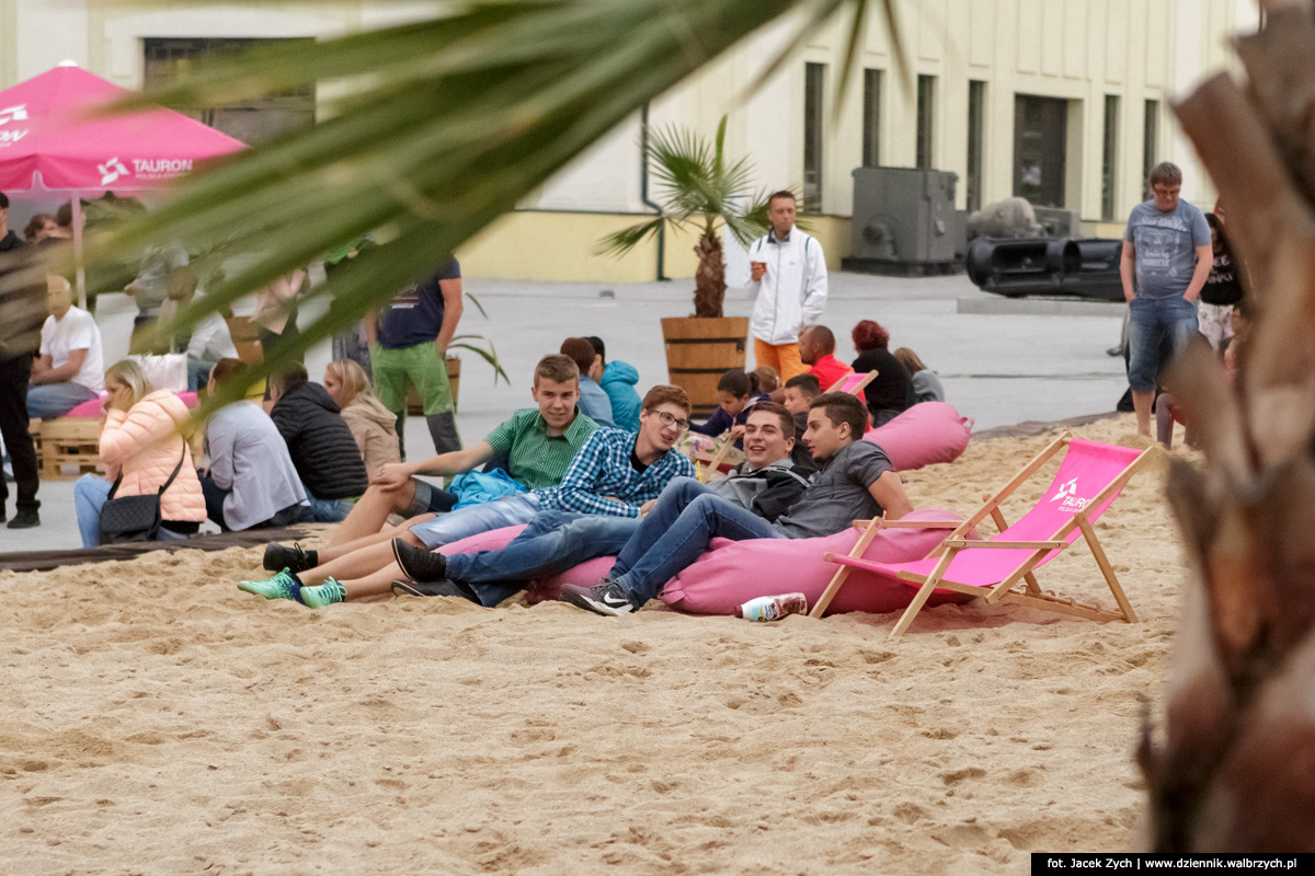 Koncert zespołu Milky Wishlake, projekt Plaża w Starej Kopalni. Wałbrzych, lipiec 2015. Fot. Jacek Zych