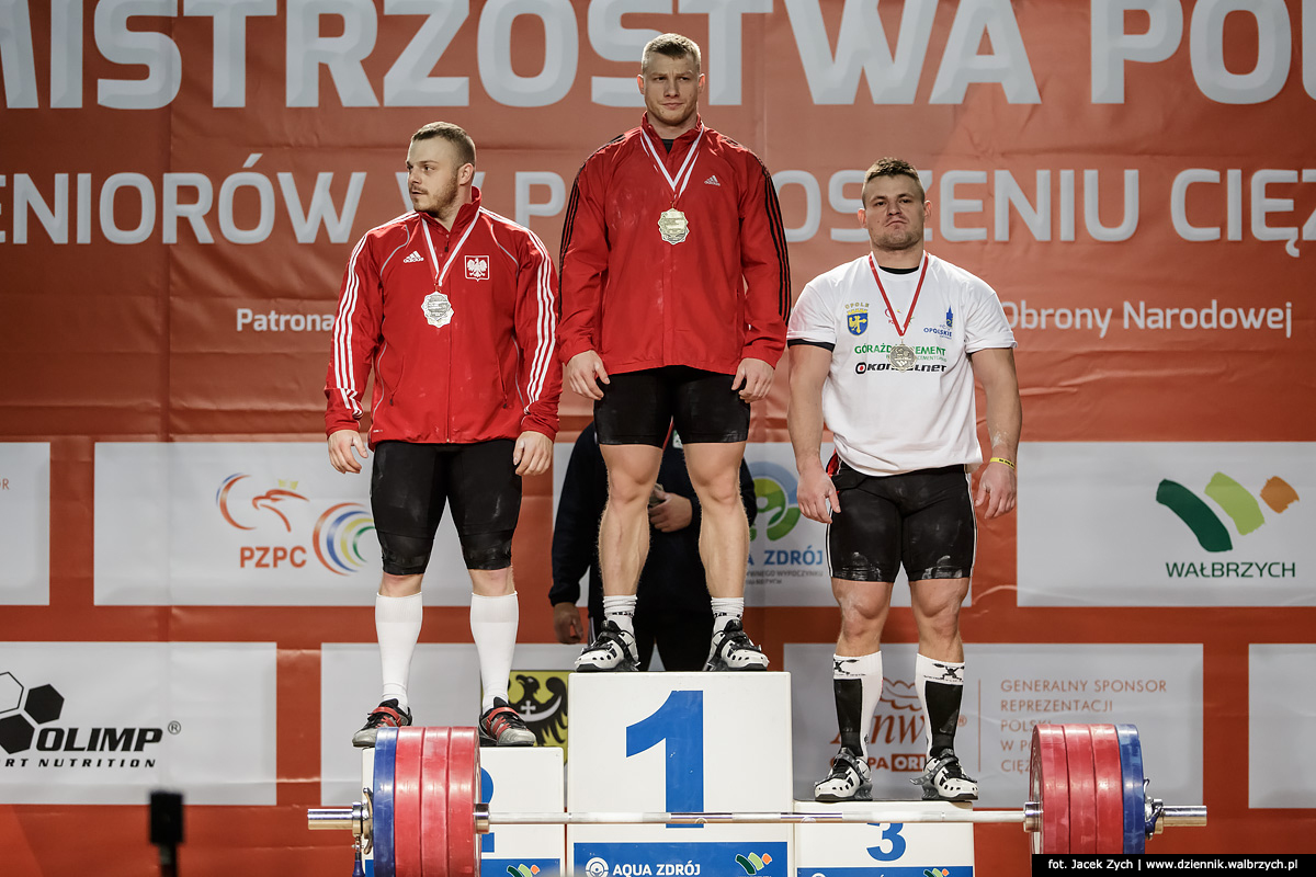 Walbrzych, 17.10.15 Mistrzostwa Polski Seniorow w Podnoszeniu Ciezarow.... Fot. Jacek Zych / FORUM