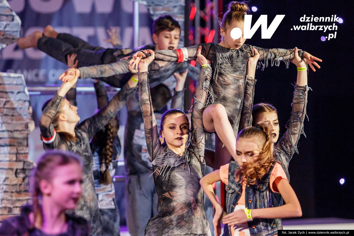 8-10.04.2016 Wałbrzych. Krajowe Mistrzostwa International Dance Organization. fot. Jacek Zych / Dziennik Wałbrzych