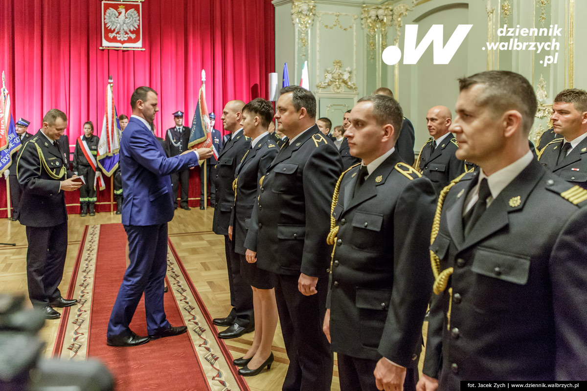 13.05.2016 Szczawno-Zdrój. Uroczysta akademia z okazji Święta Straży Pożarnej. fot. Jacek Zych / Dziennik Wałbrzych