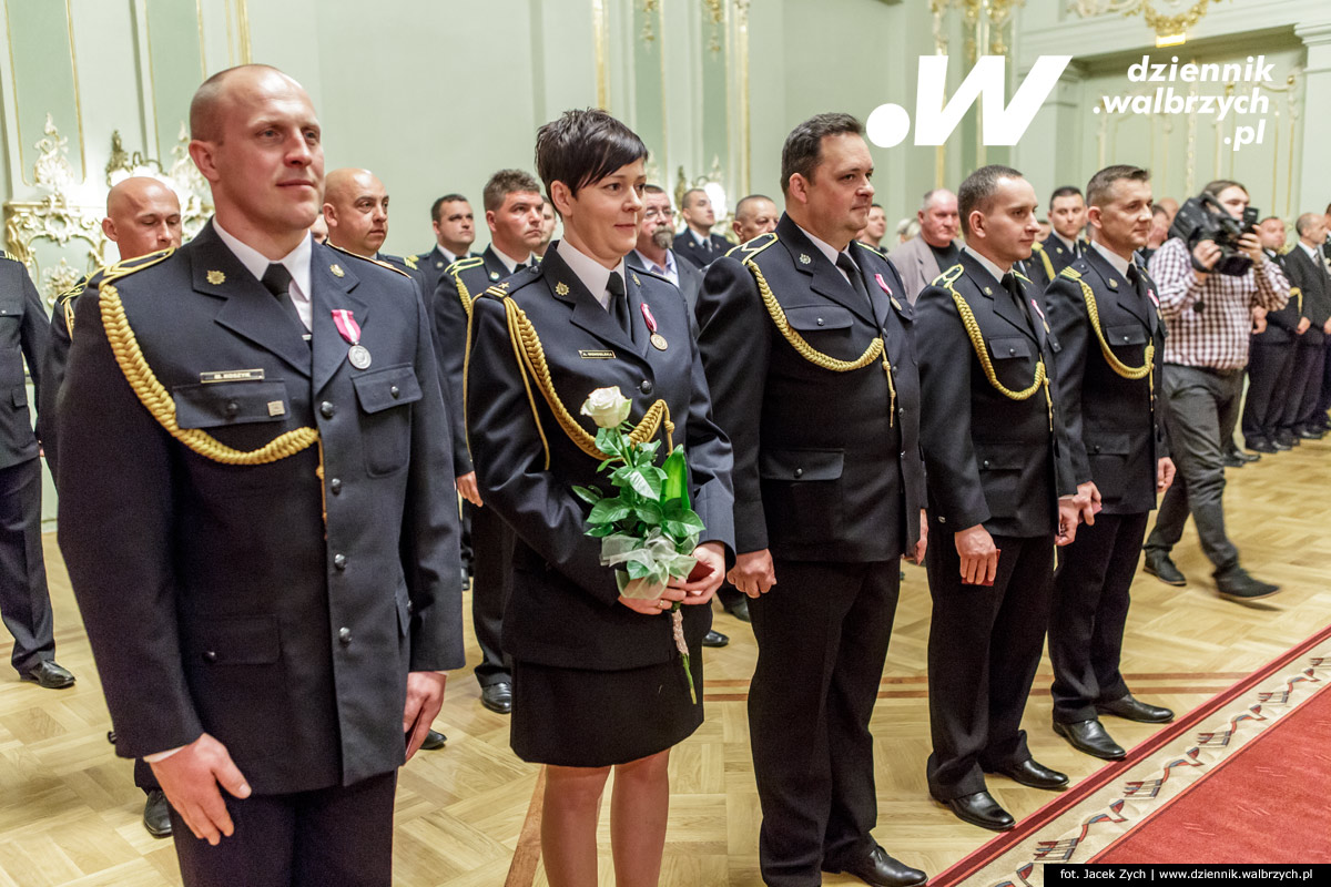 13.05.2016 Szczawno-Zdrój. Uroczysta akademia z okazji Święta Straży Pożarnej. fot. Jacek Zych / Dziennik Wałbrzych