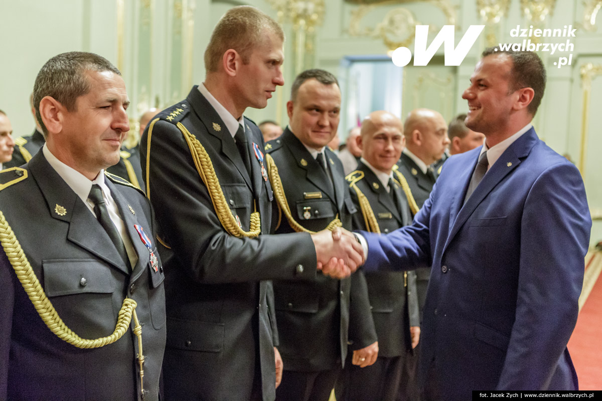 13.05.2016 Szczawno-Zdrój. Uroczysta akademia z okazji Święta Straży Pożarnej. fot. Jacek Zych / Dziennik Wałbrzych