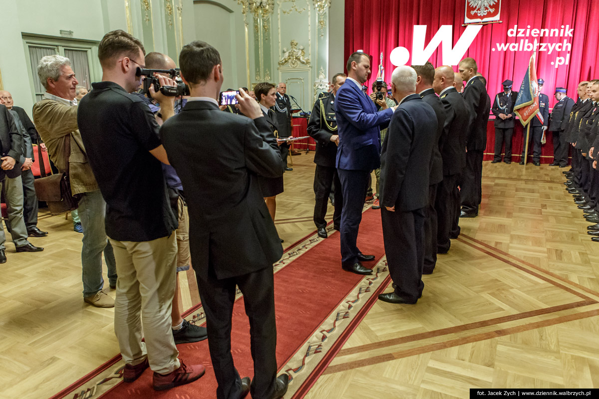 13.05.2016 Szczawno-Zdrój. Uroczysta akademia z okazji Święta Straży Pożarnej. fot. Jacek Zych / Dziennik Wałbrzych