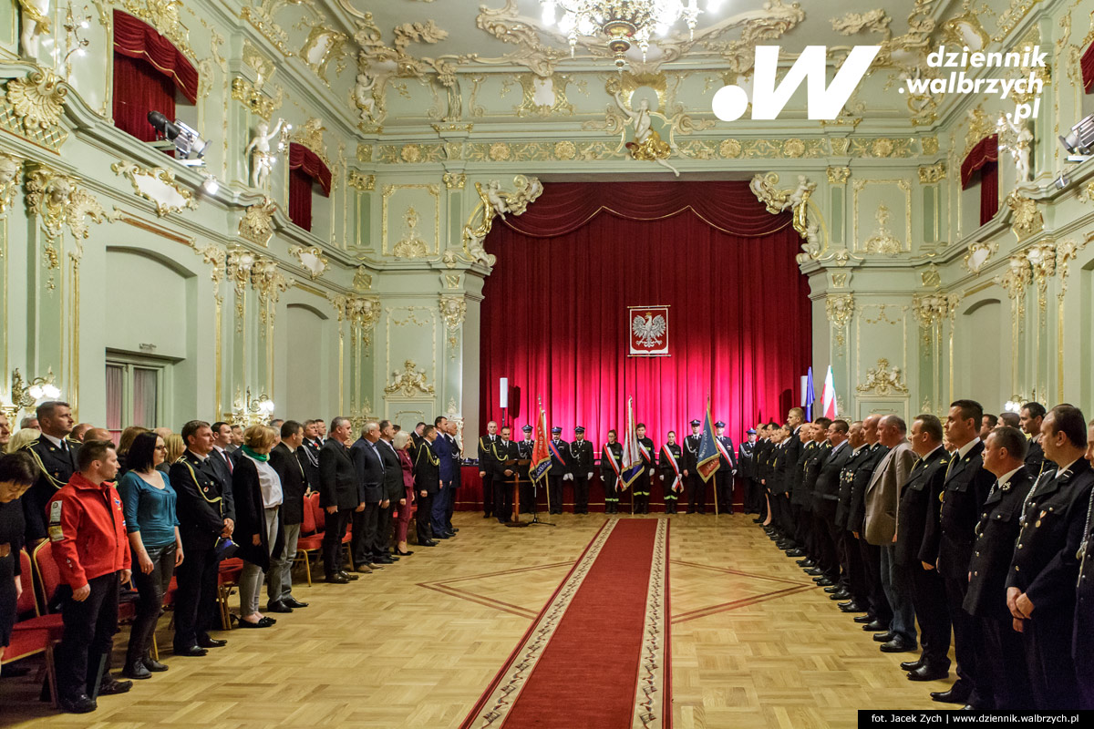 13.05.2016 Szczawno-Zdrój. Uroczysta akademia z okazji Święta Straży Pożarnej. fot. Jacek Zych / Dziennik Wałbrzych