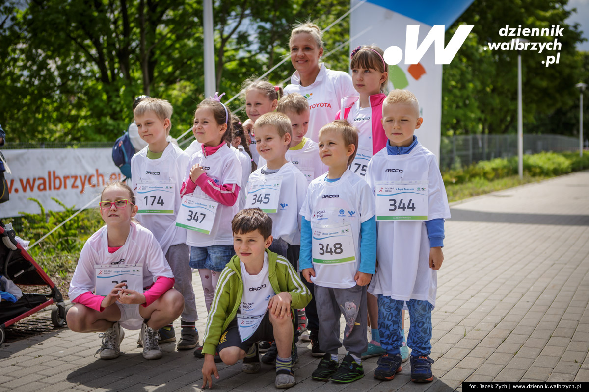 21.05.2016 Wałbrzych. Zorganizowana przez spółkę Aqua Zdrój impreza rekreacyjna z cyklu Polska Biega. fot. Jacek Zych / Dziennik Wałbrzych