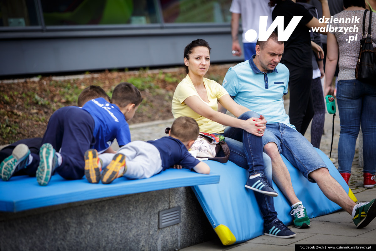 21.05.2016 Wałbrzych. Zorganizowana przez spółkę Aqua Zdrój impreza rekreacyjna z cyklu Polska Biega. fot. Jacek Zych / Dziennik Wałbrzych