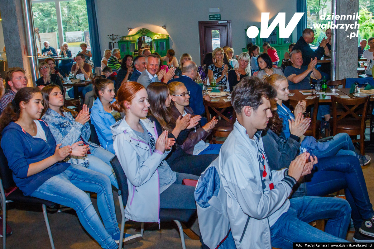 15.07.2016. Jedlina-Zdrój. W ramach 2. Festiwalu Gitrowego w Browarze Jedlinka w Jedlinie-Zdroju zagrał leszek Cichoński fot. Maciej Rymarz / Dziennik Wałbrzych