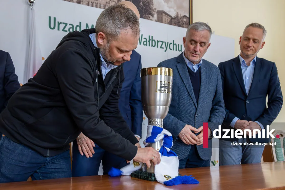 Trofeum jest już w Wałbrzychu. Koszykarze dostali kilka dni na odpoczynek