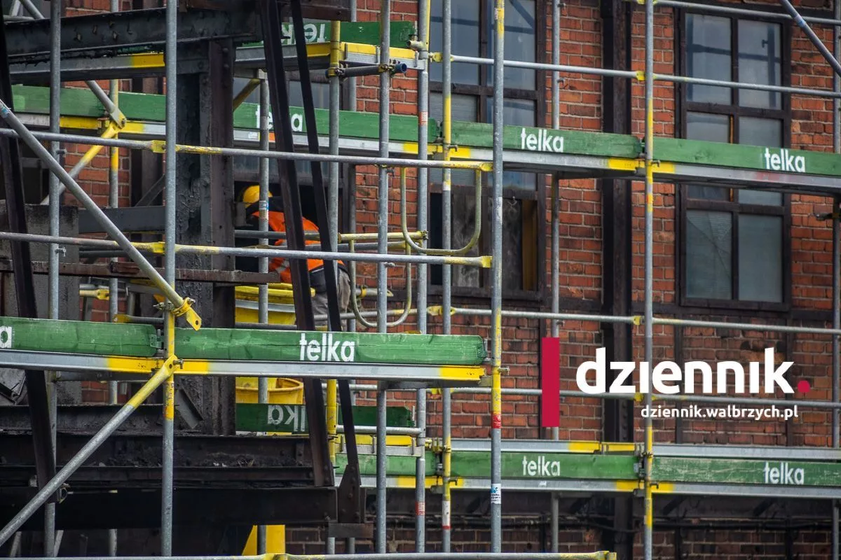 Tak wygląda remont Sortowni w Starej Kopalni. Za kilka miesięcy pojawią się turyści