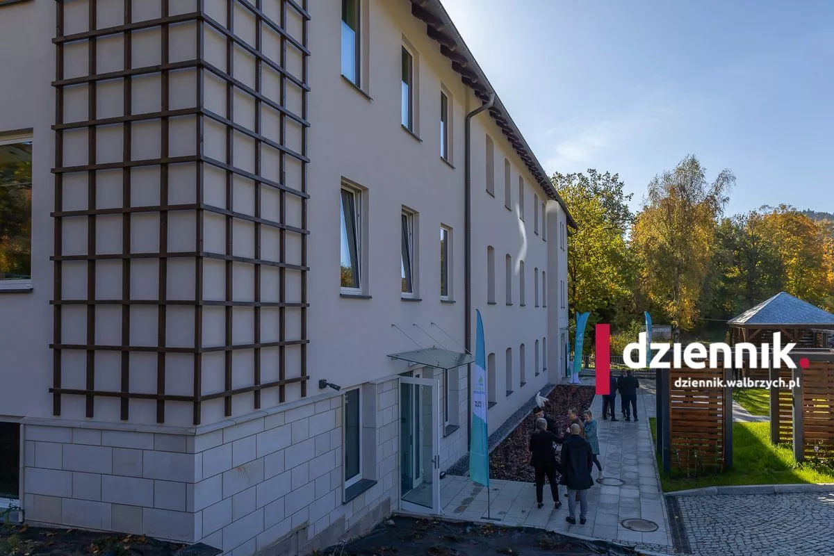 Dekadę stał pusty. Nowe życie „Górnika” w Sokołowsku