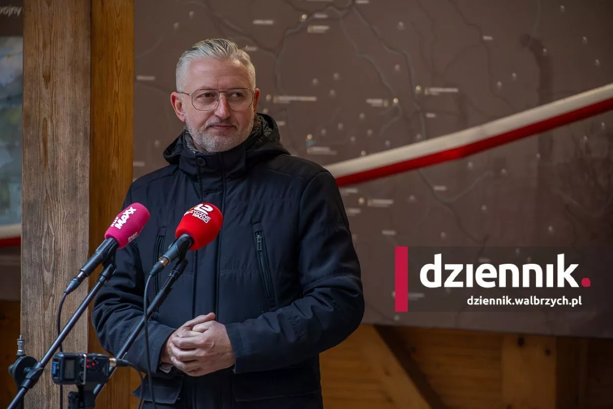 Interaktywna tablica, wirtualny znicz czy specjalna animacja. Nowe elementy ekspozycji w Podziemnym Mieści Osówka