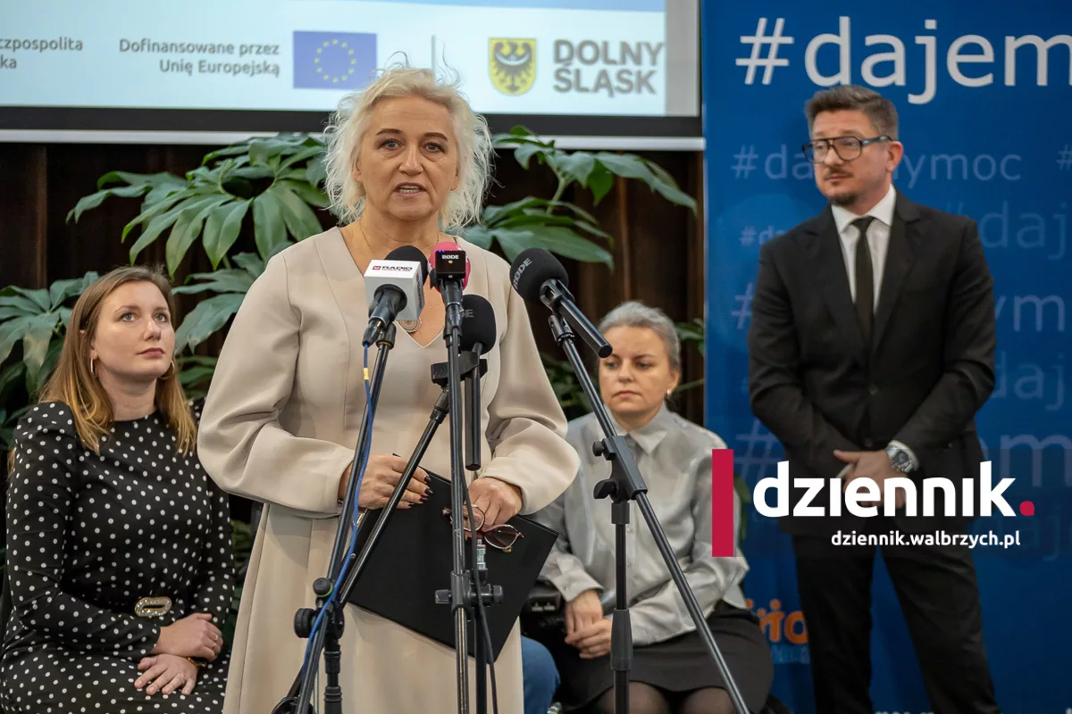 Więcej niż pomoc. Tak Wałbrzych buduje sieć wsparcia, która zmienia życie