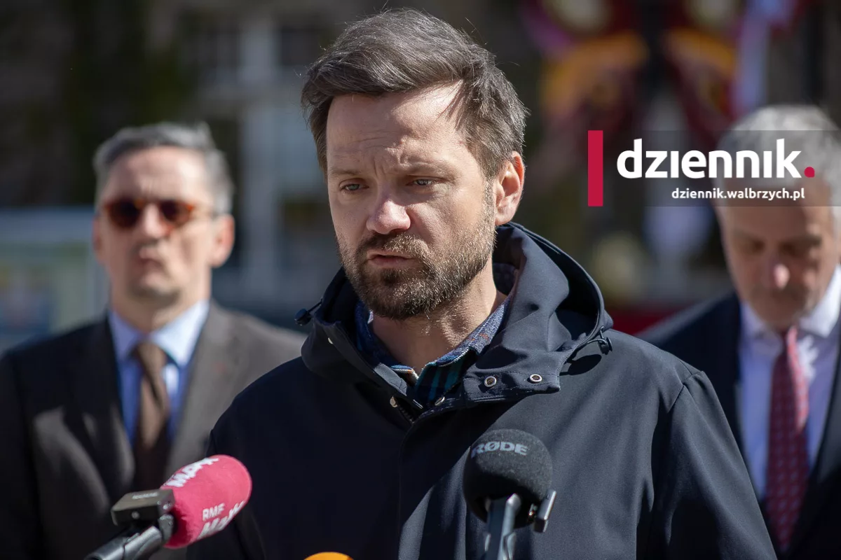 Noc Muzeów w Wałbrzychu. Zwiedzanie ratusza czy techno w Starej Kopalni