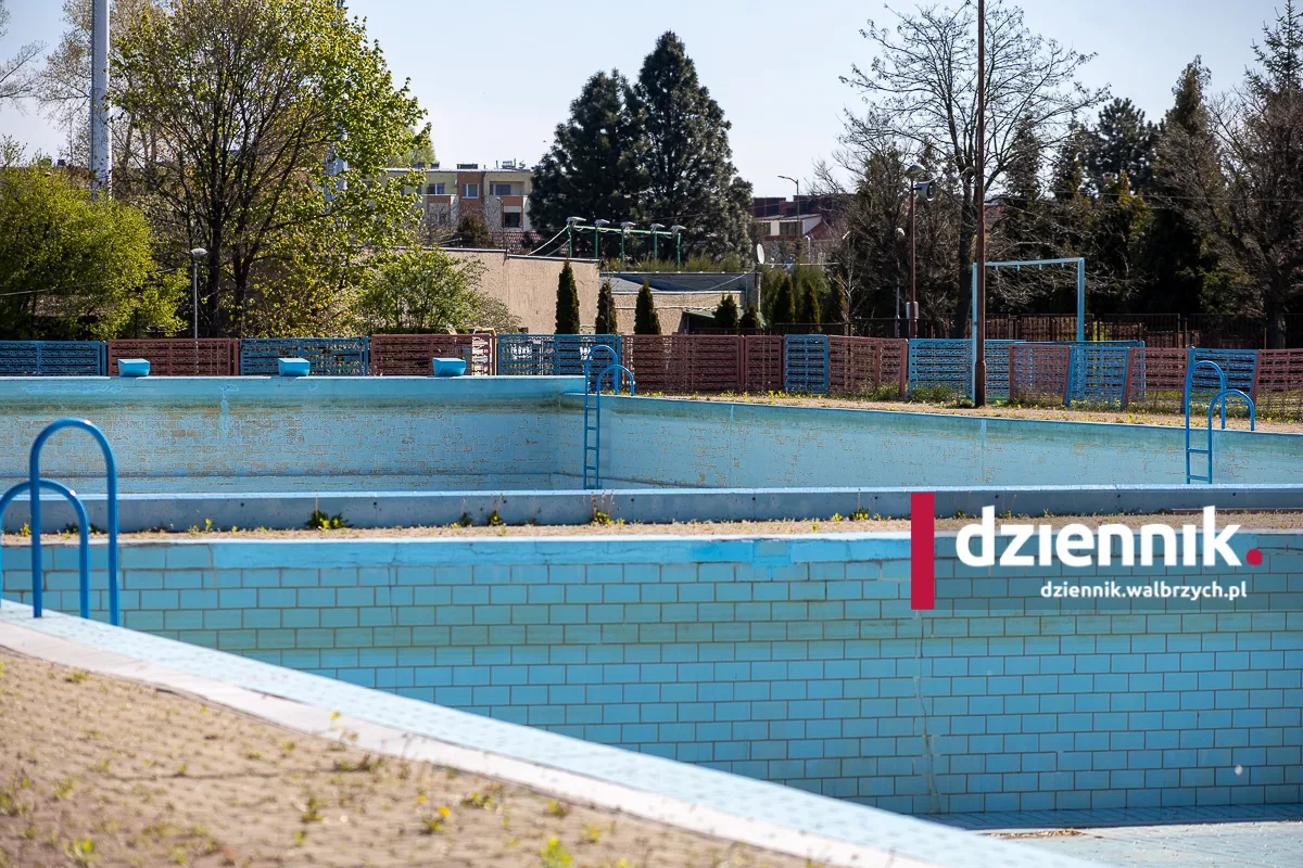 Basen odkryty w Dzierżoniów do przebudowy. Rusza wieloetapowy remont za miliony