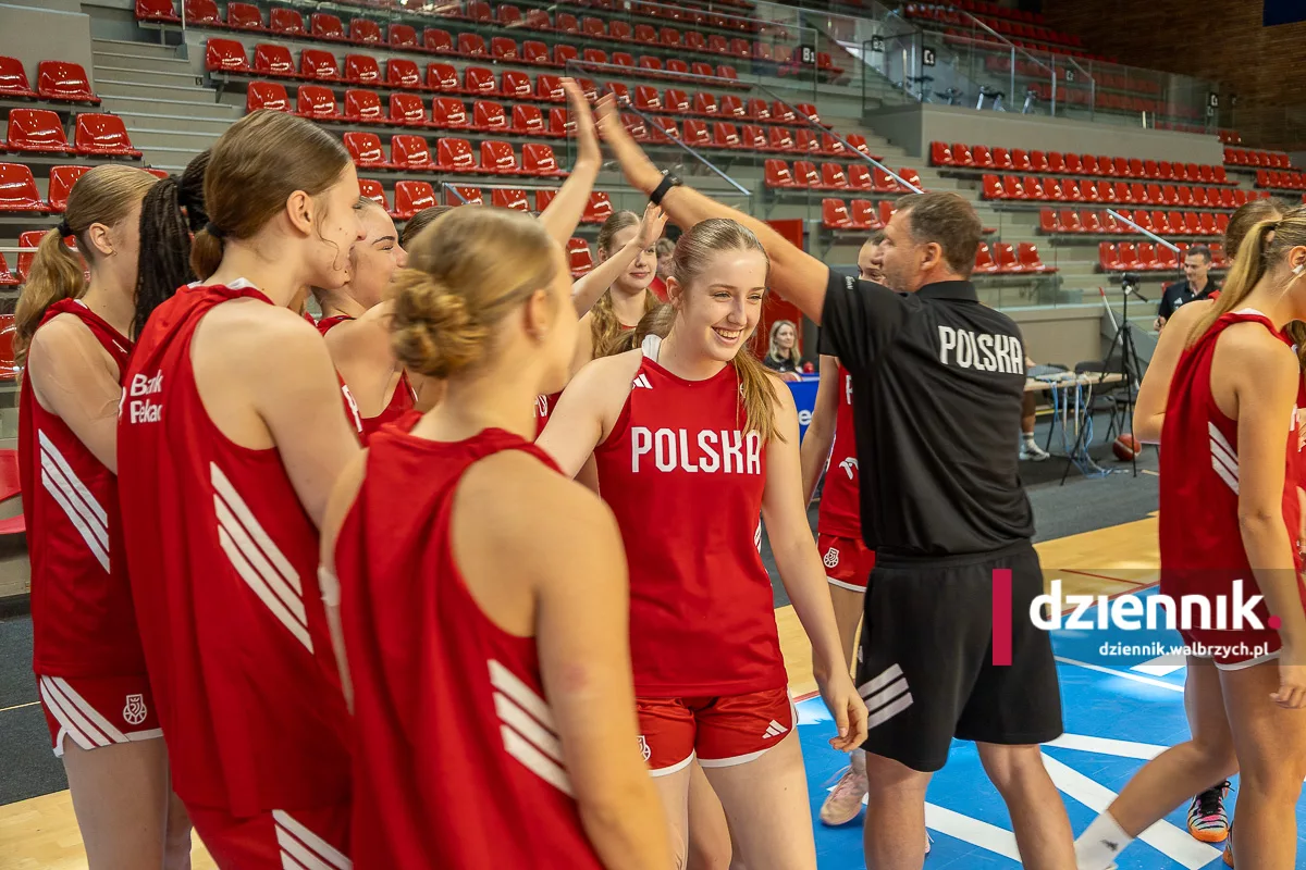 Kadra koszykarek U16 trenowała w Wałbrzychu. Tu szykowała się do Mistrzostw Europy